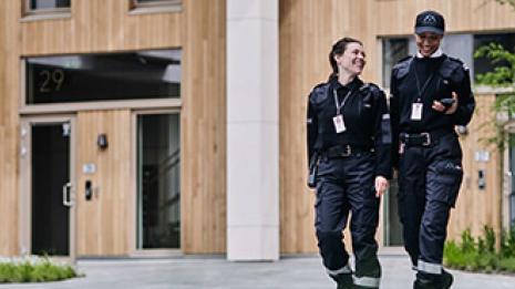 Vektere fra Avarn og Tryg samarbeid sikker bedrift. Foto