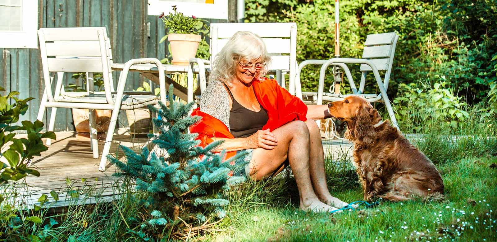 Kvinne med hund